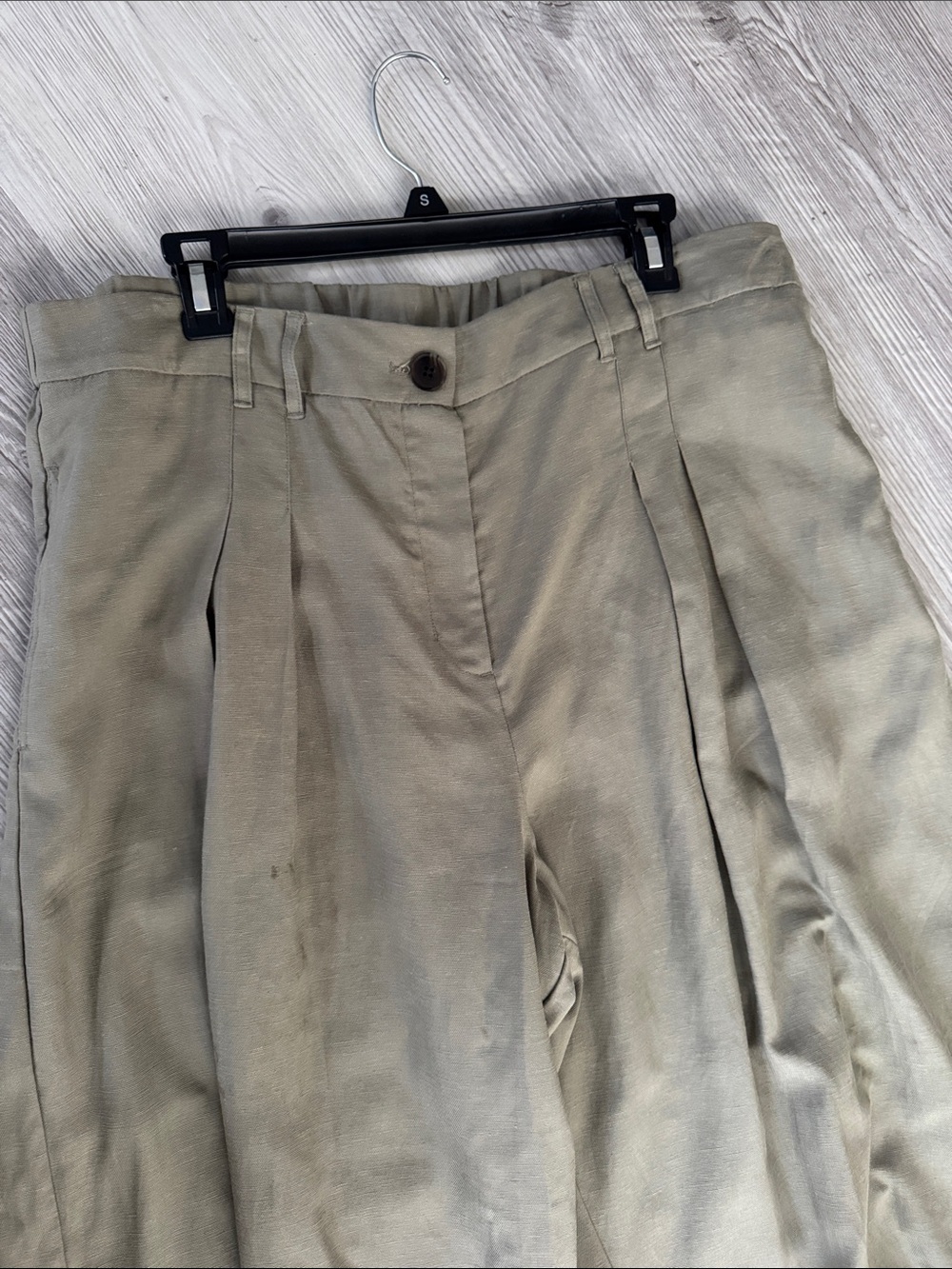 Olive Wide-Leg Pleated Pants